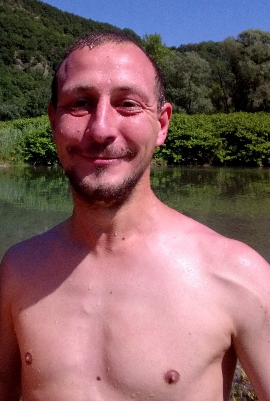 Profil de Guillerme, 40 ans, Biffle à Béard-Géovreissiat