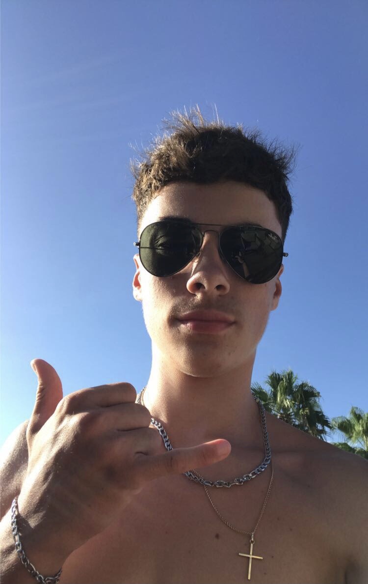 Profil de Roshan, 21 ans, Biffle à Ajac