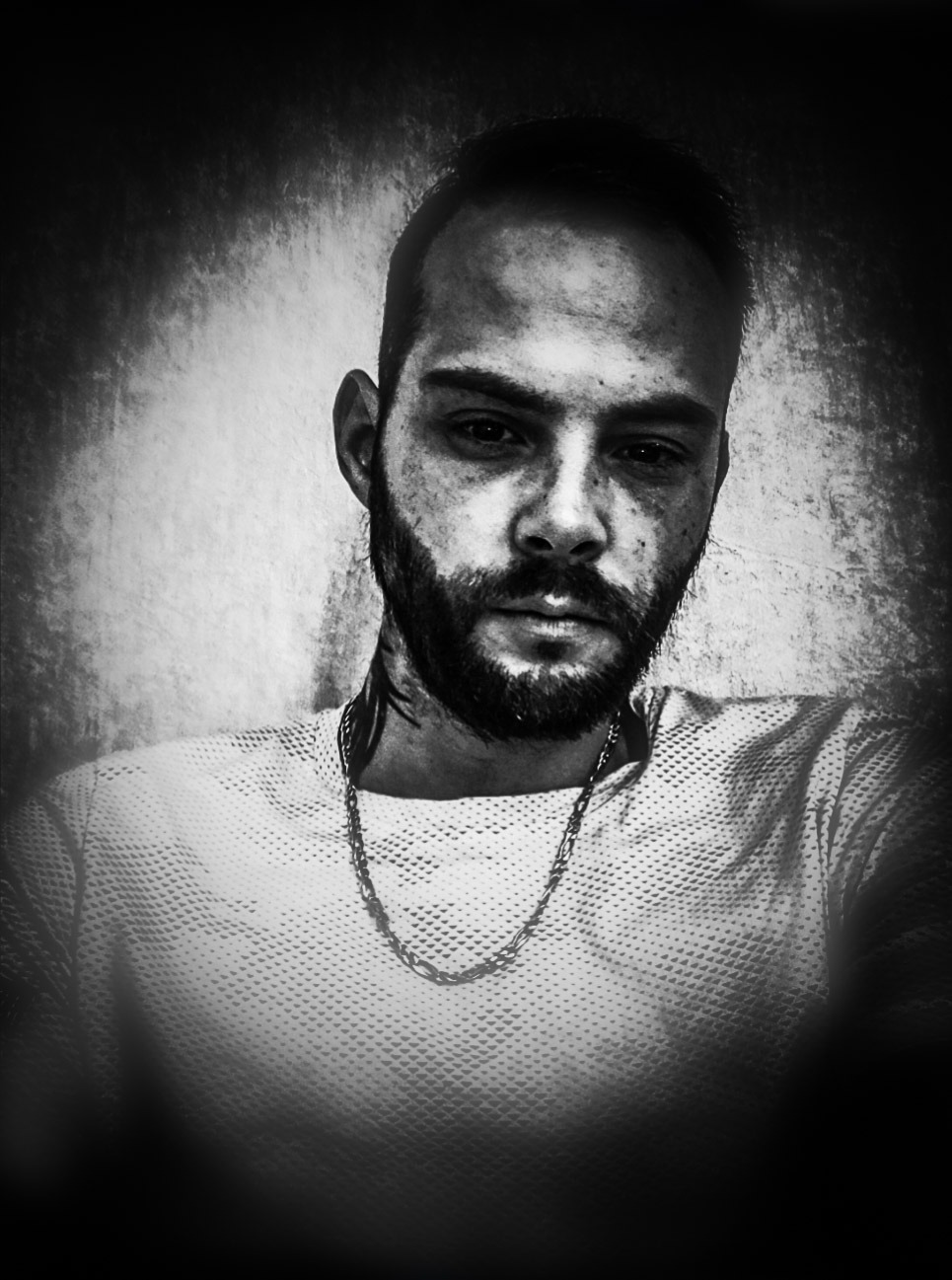 Profil de Alonso, 36 ans, Biffle à Clairvaux-les-Lacs