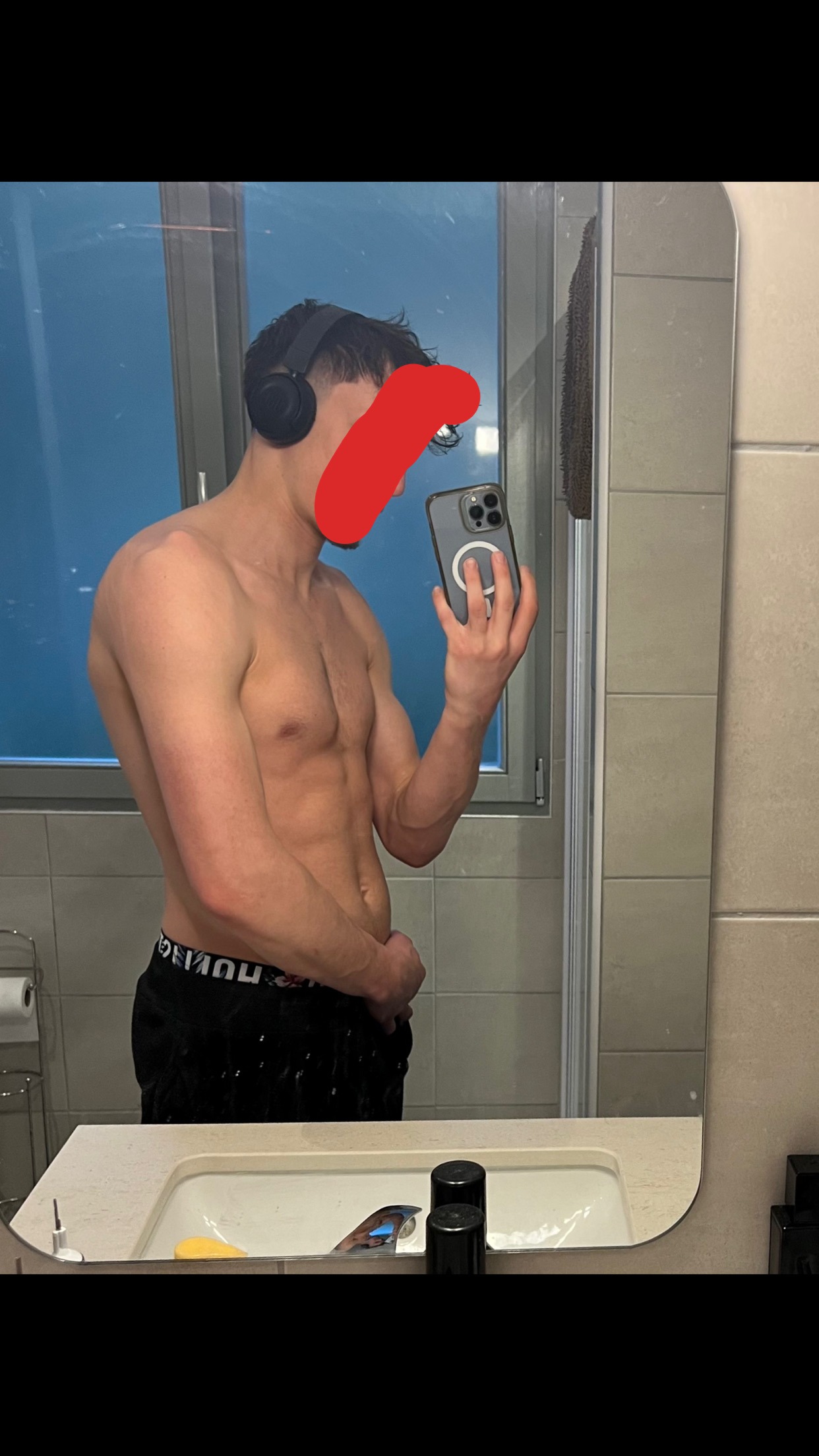 Profil de Hadil, 23 ans, Biffle à Brûlon
