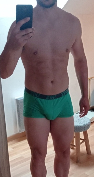 Profil de Nasreddine, 39 ans, Biffle à Baneins
