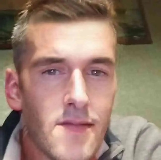 Profil de Edson, 35 ans, Biffle à Breteau