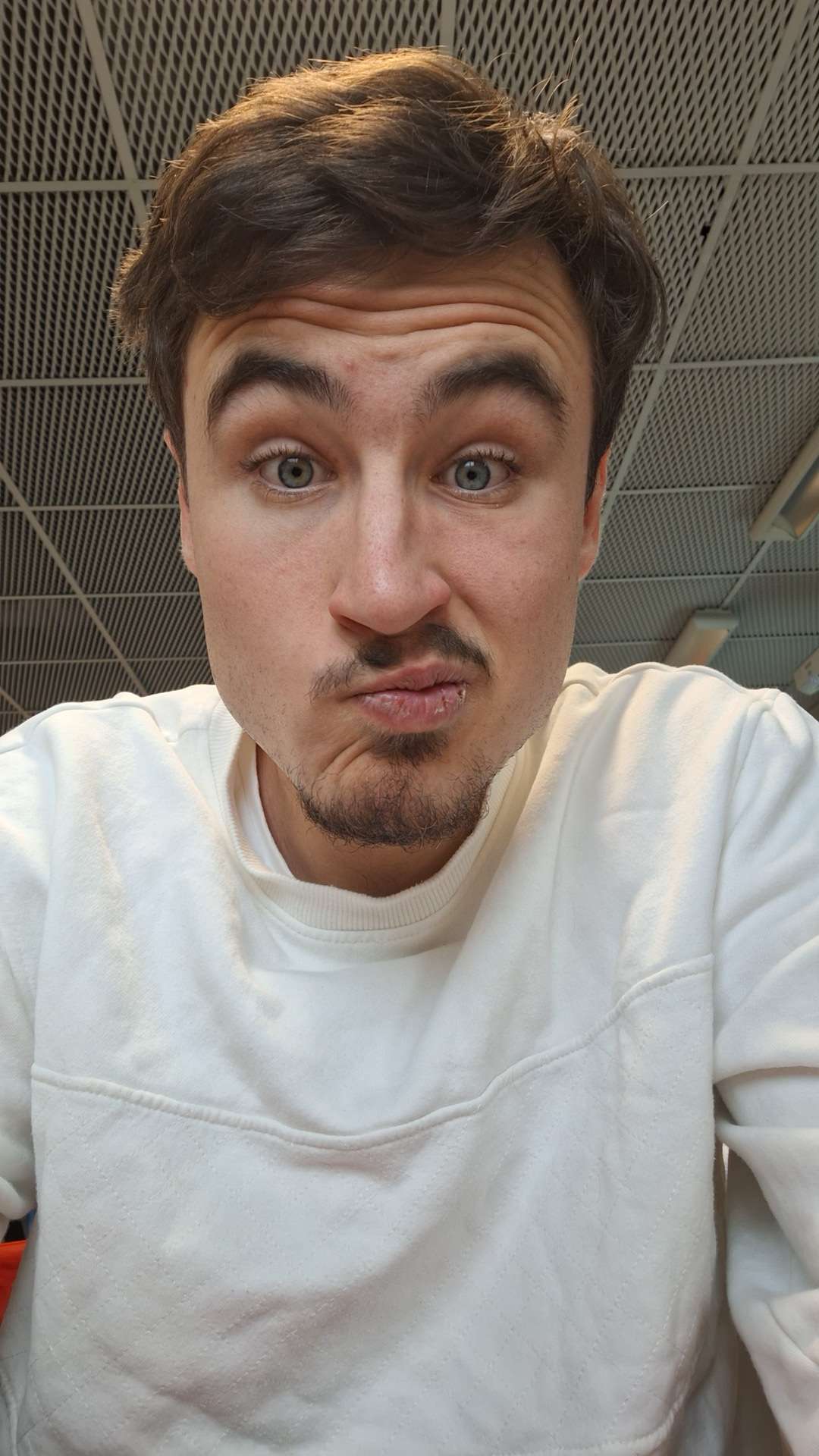 Profil de Yun, 21 ans, Biffle à Belley