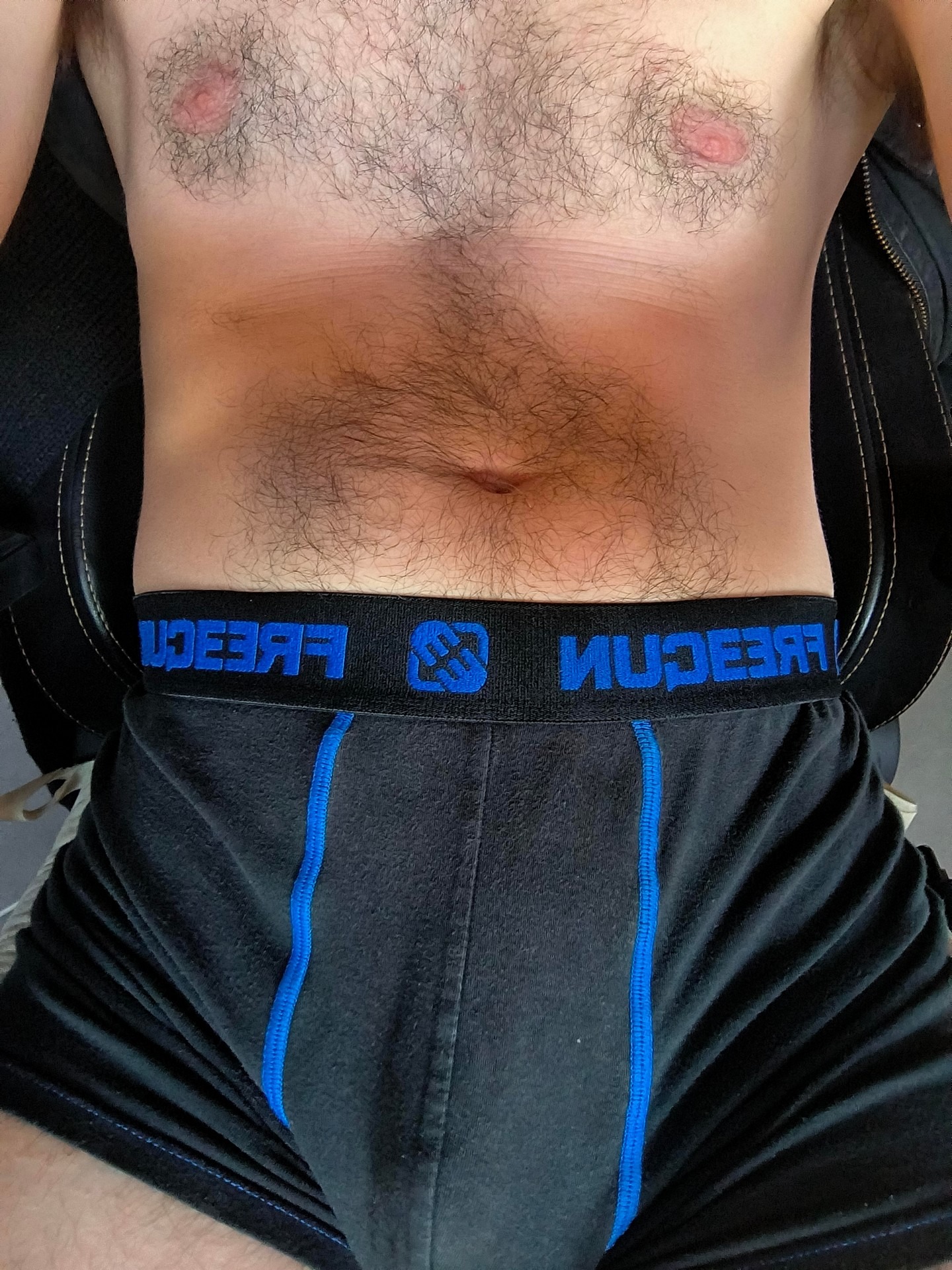 Profil de Swenn, 40 ans, Biffle à Bernon