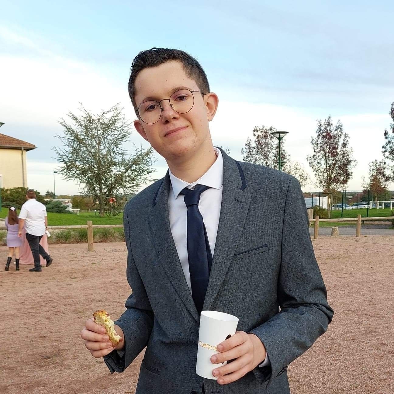 Profil de Smahine, 21 ans, Biffle à Baâlon