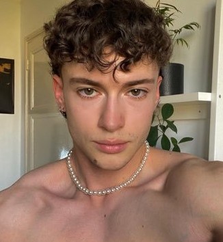 Profil de Yliane, 24 ans, Biffle à Franois