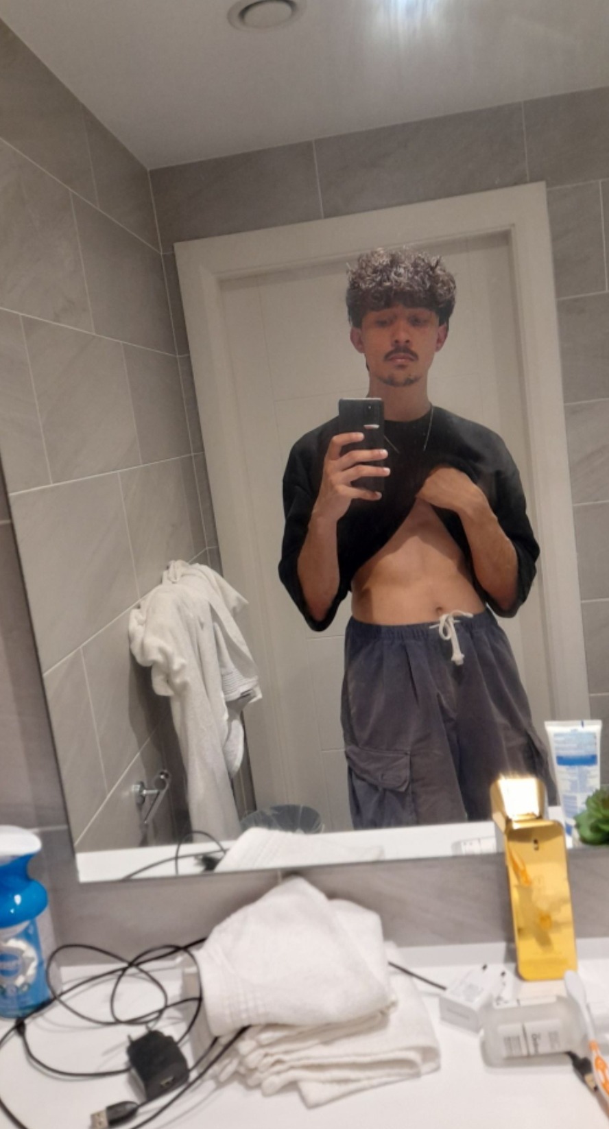Profil de Levy, 21 ans, Biffle à Villebout