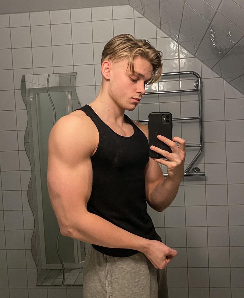 Profil de Troy, 18 ans, Biffle à Recy