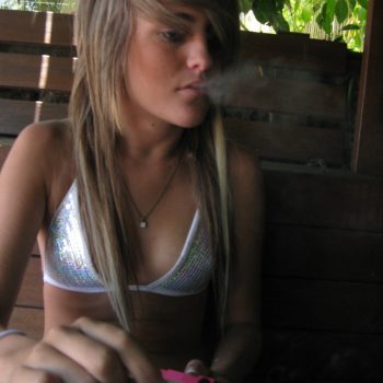 Profil de Cloee, 30 ans, Biffle à Égliseneuve-d'Entraigues