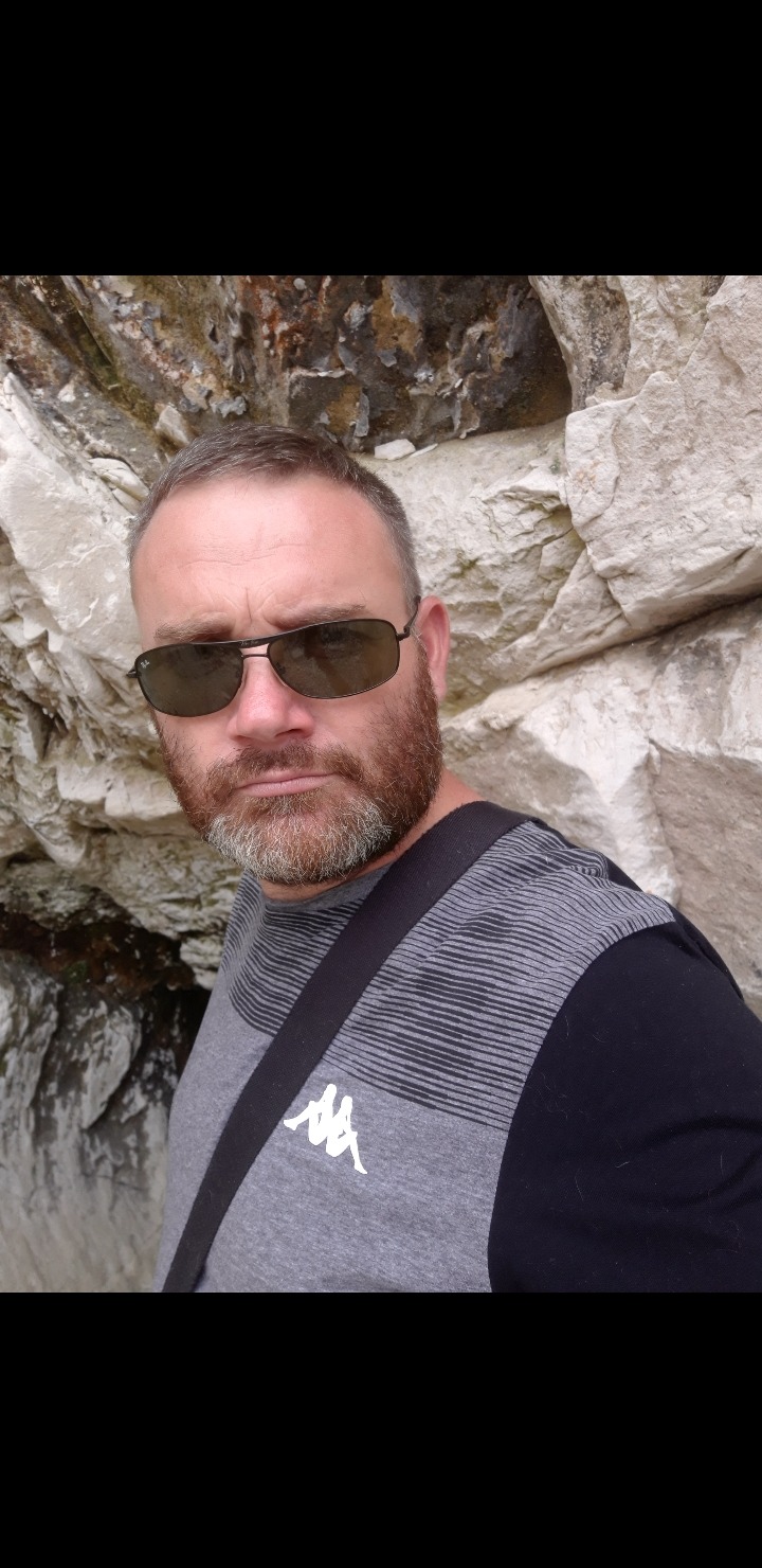 Profil de Chihab, 47 ans, Biffle à Binic-Étables-sur-Mer