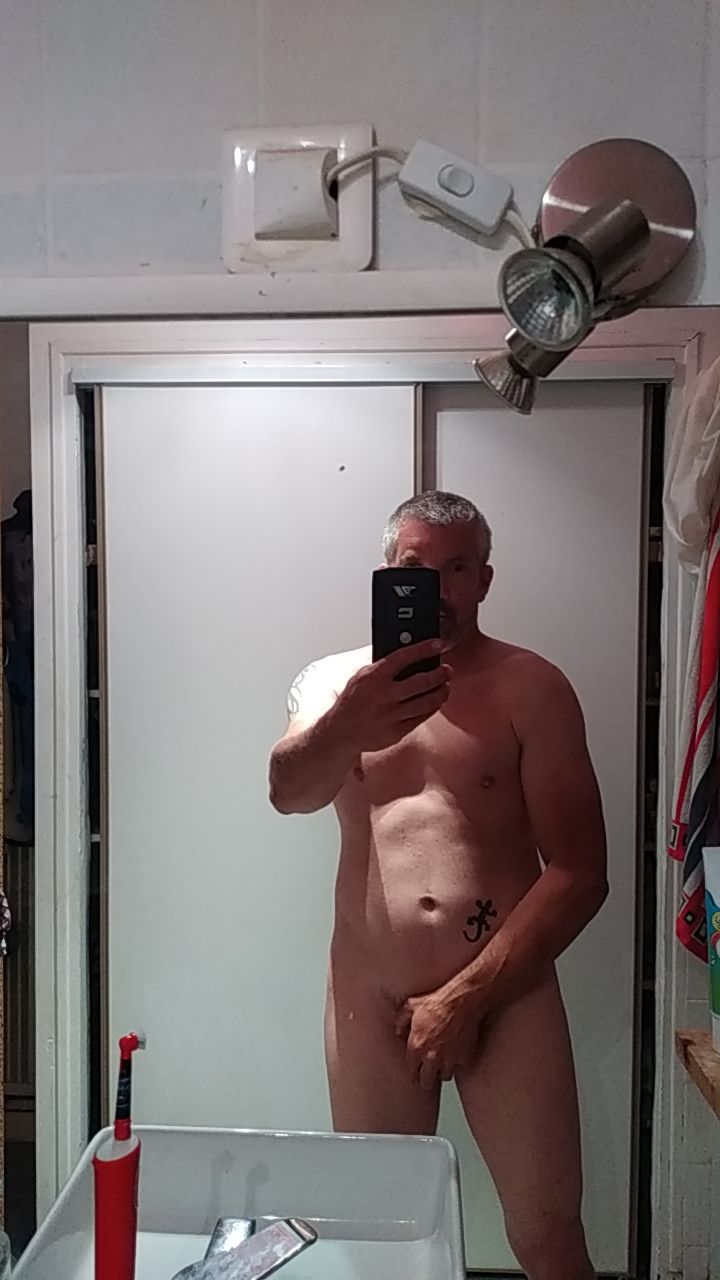 Profil de Saadi, 39 ans, Biffle à Burlats