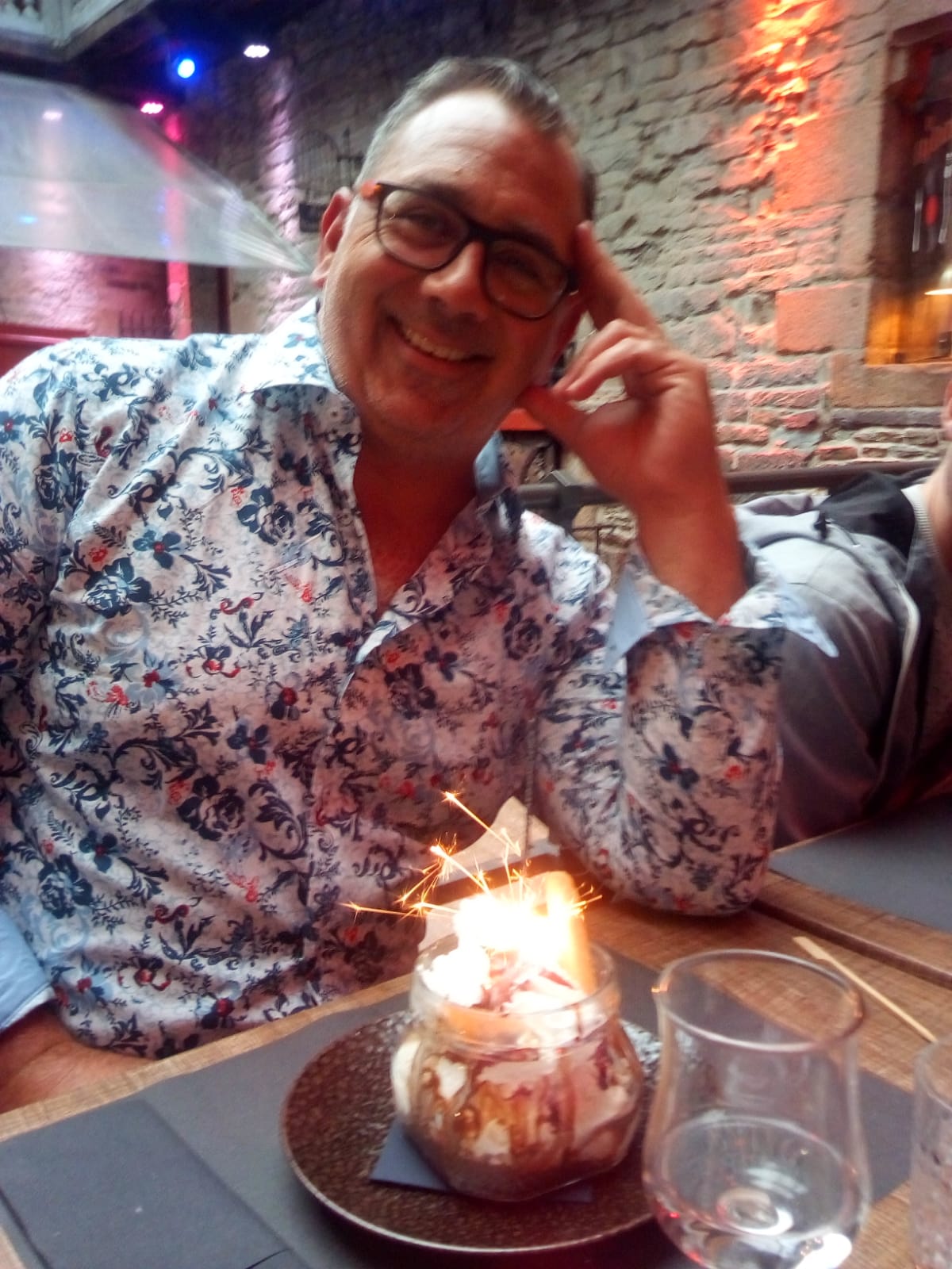 Profil de Vladislaw, 46 ans, Biffle à Traversères