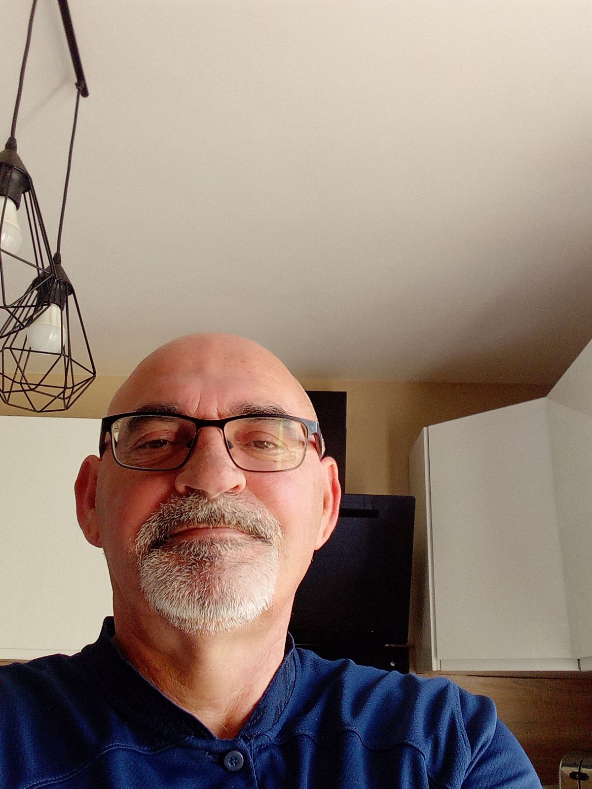 Profil de Zacchary, 55 ans, Biffle à Ambenay