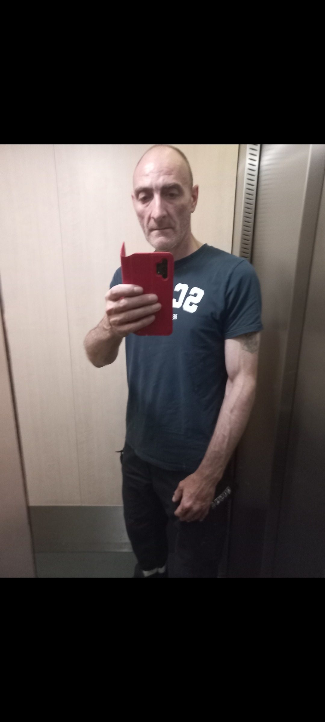 Profil de Zayed, 48 ans, Biffle à Thièvres