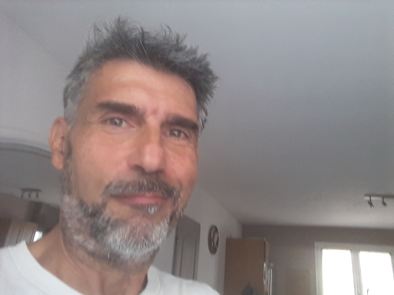 Profil de Thanusan, 54 ans, Biffle à Acq
