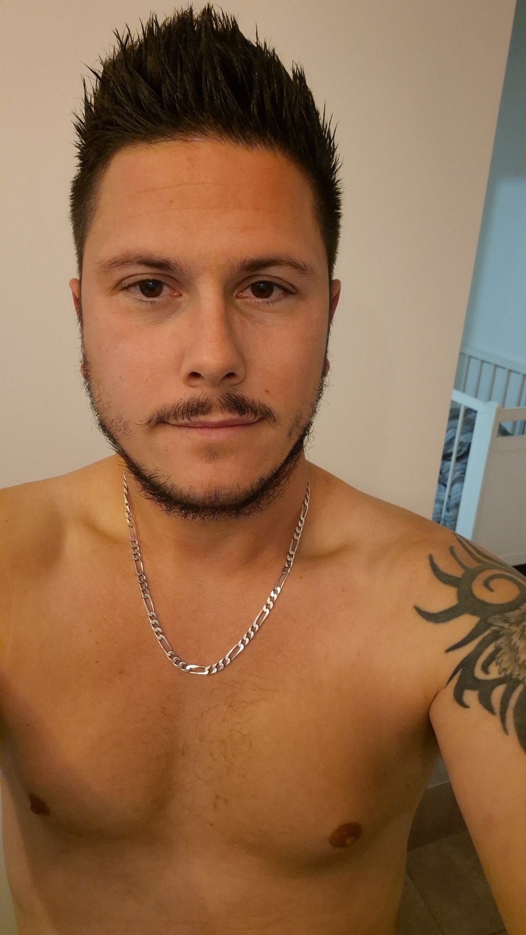 Profil de Rezan, 35 ans, Biffle à Saint-Parthem